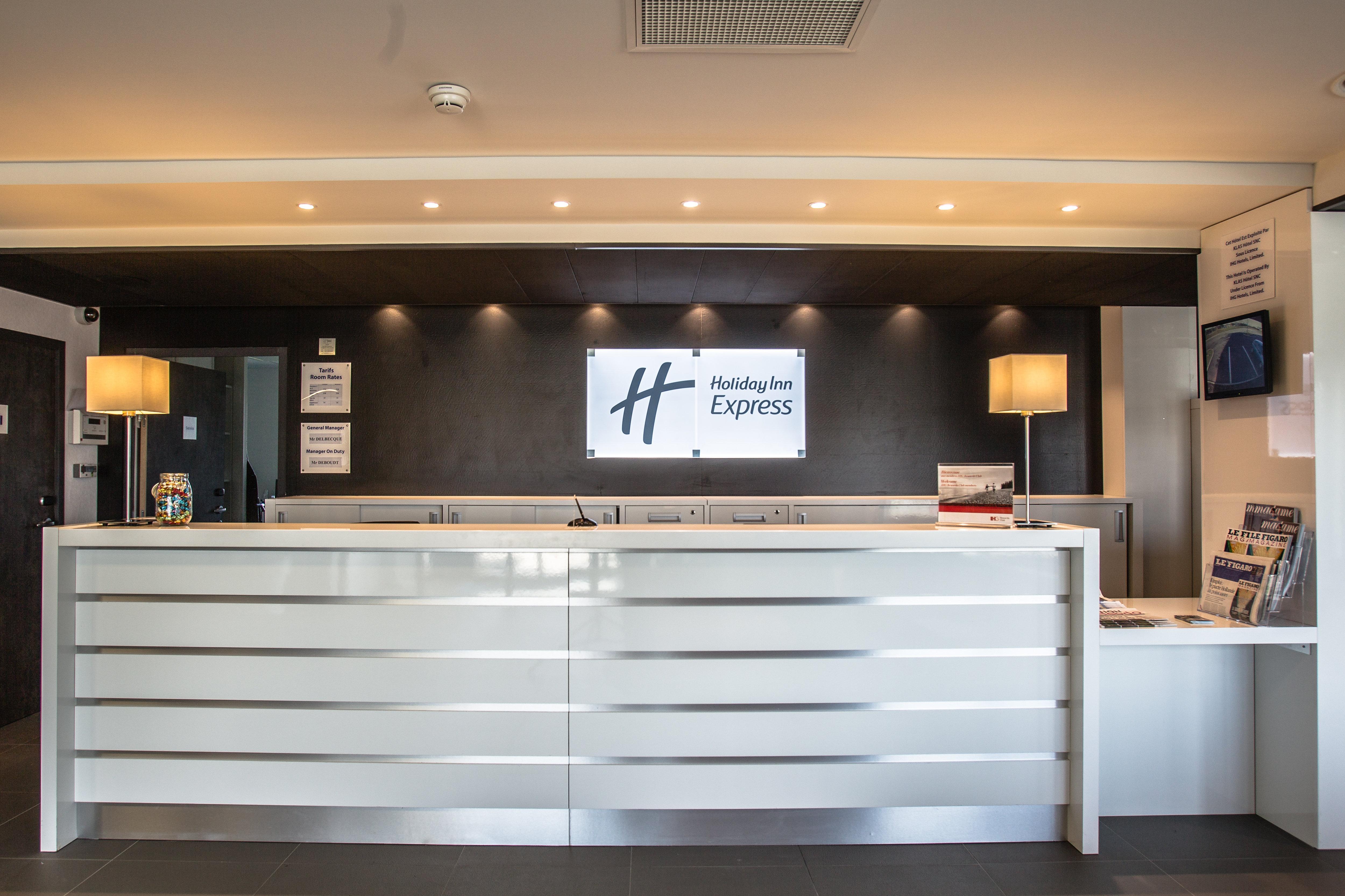 Holiday Inn Express Dijon, An Ihg Hotel Saint-Apollinaire  Dış mekan fotoğraf